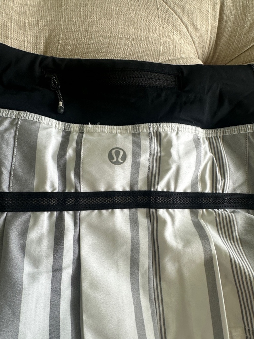 lululemon athletica White & Black Layered Pleated Skater Skirt - Picture 4 of 7